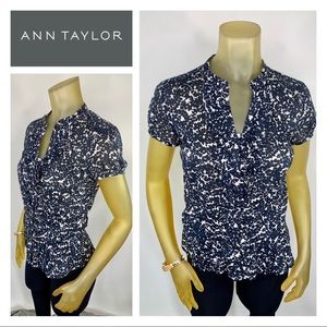 ANN TAYLOR Button Down Blouse Floral White Navy 2